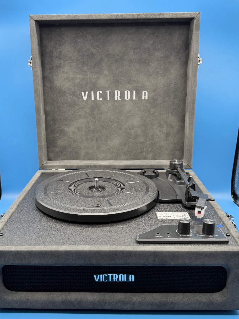 NEW Victrola Brooklyn Bluetooth Suitcase Record Player - Gray